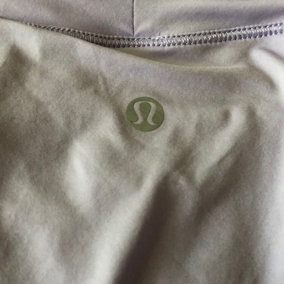 Lululemon Long Sleeve Shirt - Picture 4 of 4